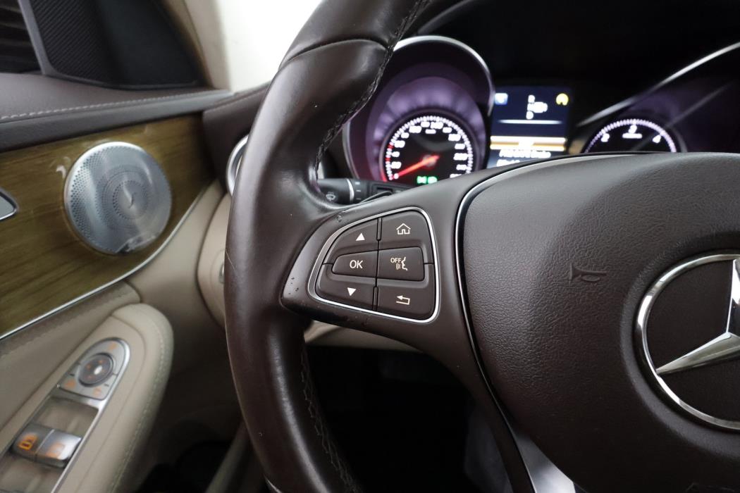 MERCEDES-BENZ C 2015
