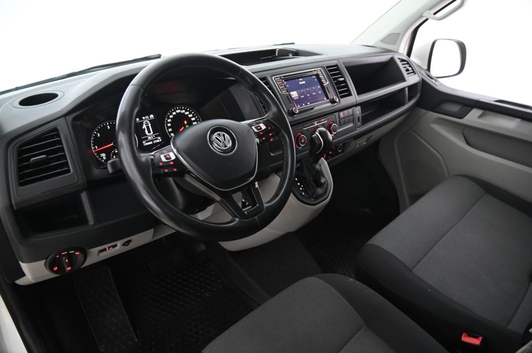 VOLKSWAGEN Transporter 2018