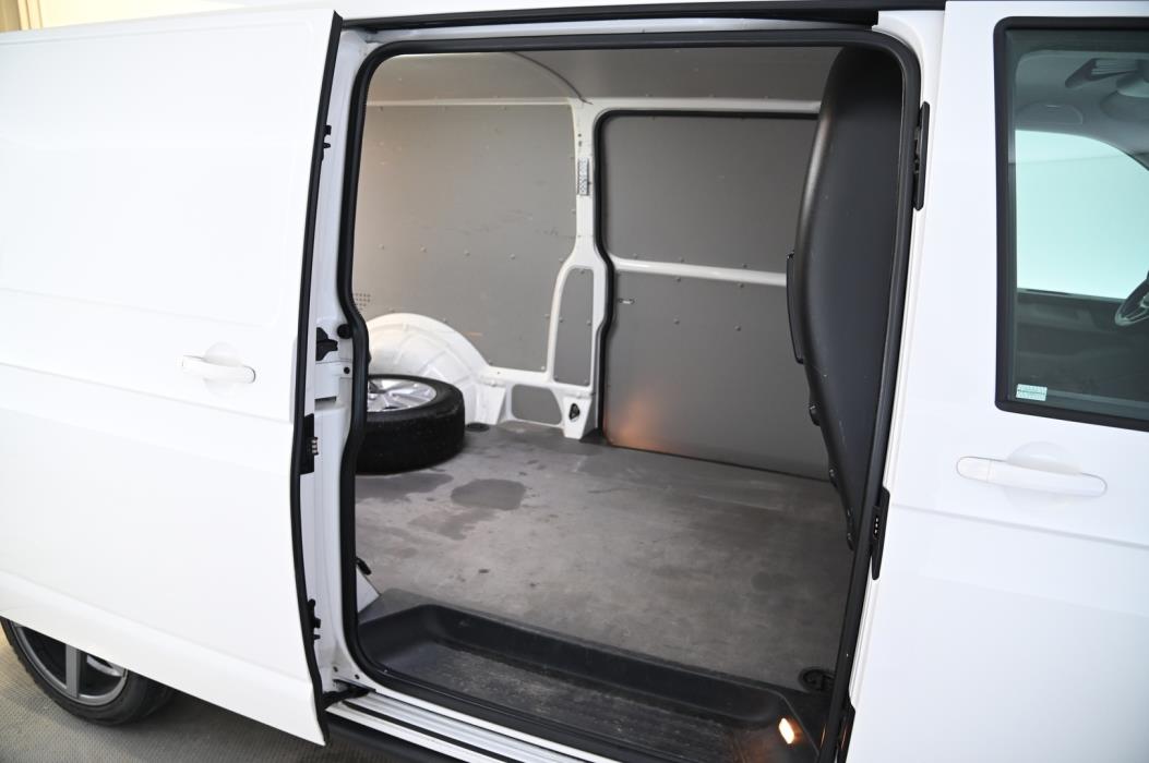 VOLKSWAGEN Transporter 2018