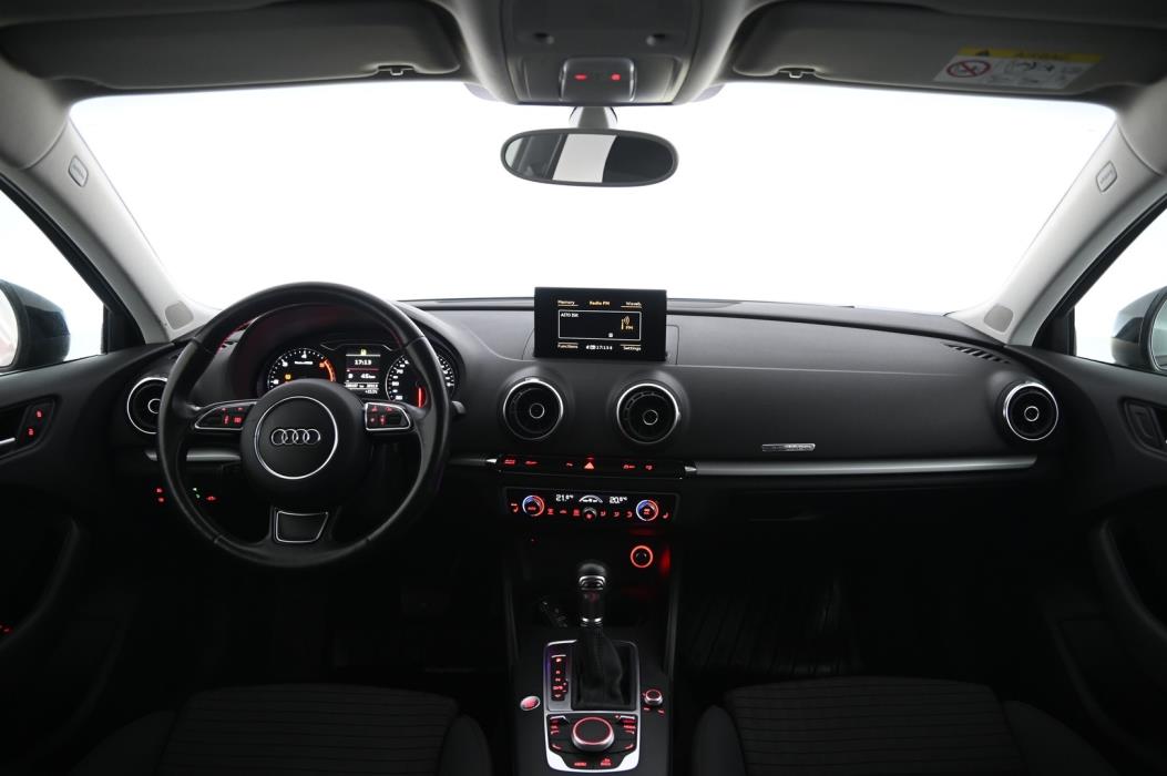 AUDI A3 2015