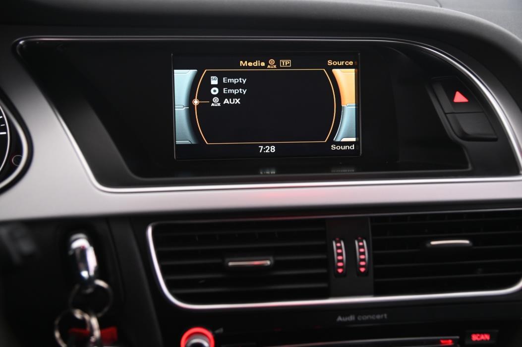 AUDI A4 2015