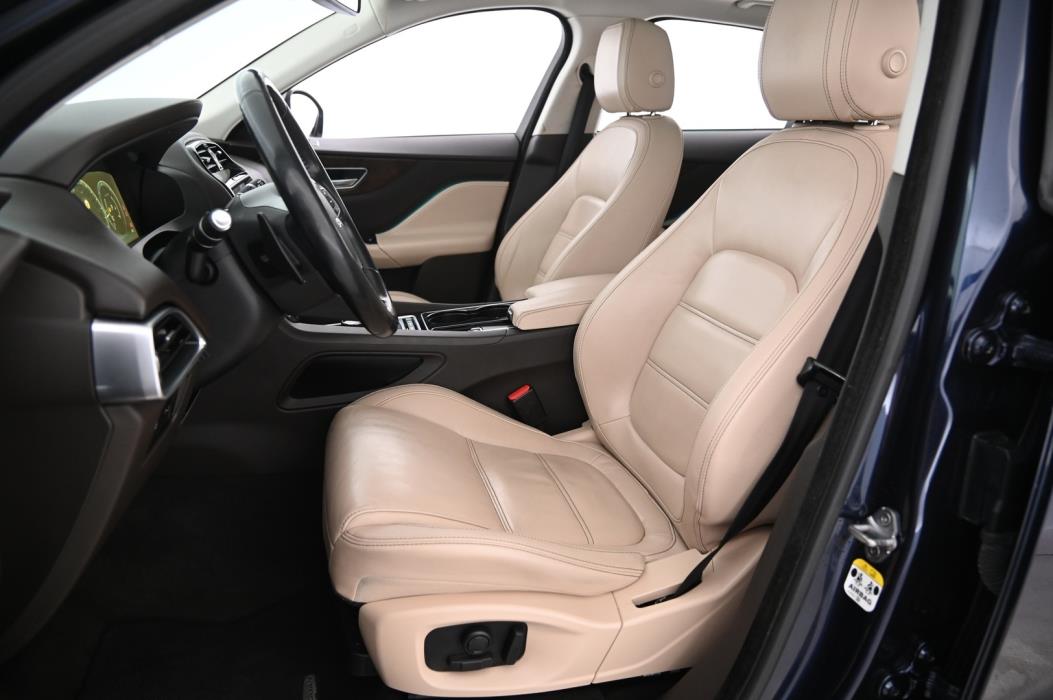 JAGUAR F-PACE 2017