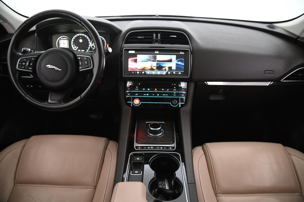 JAGUAR F-PACE 2017