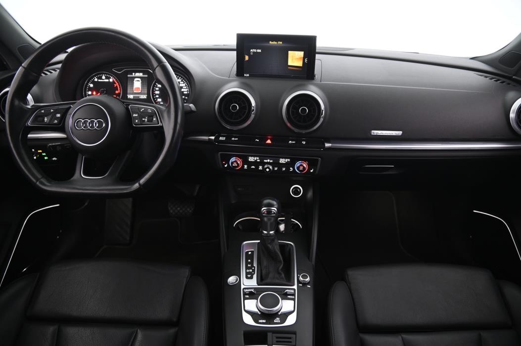 AUDI A3 2017