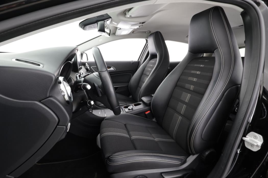 MERCEDES-BENZ GLA 2017