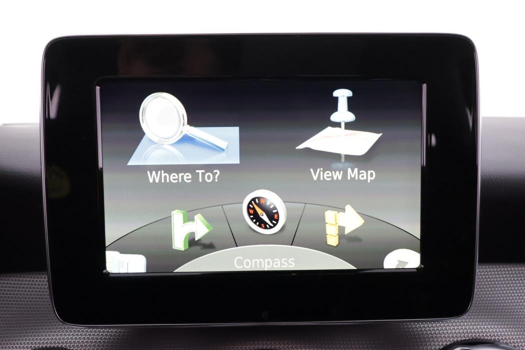 MERCEDES-BENZ GLA 2017