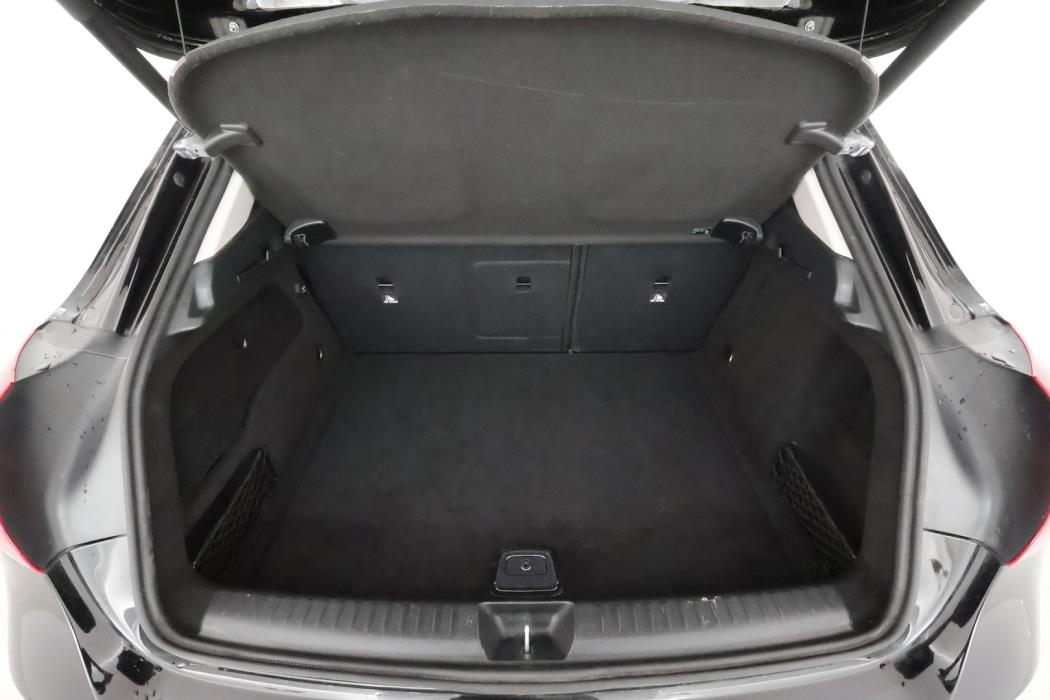 MERCEDES-BENZ GLA 2017