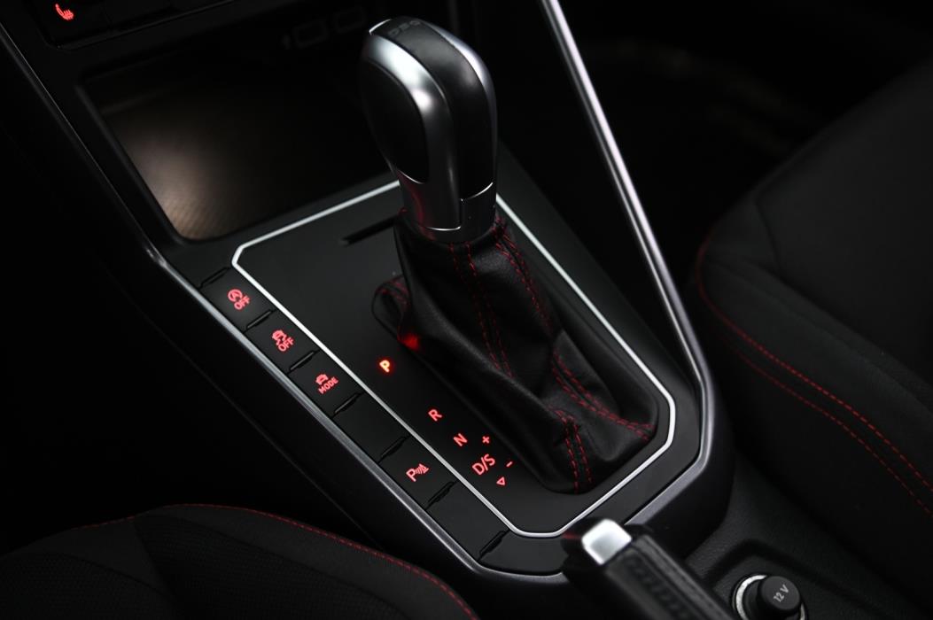 VOLKSWAGEN Polo 2018