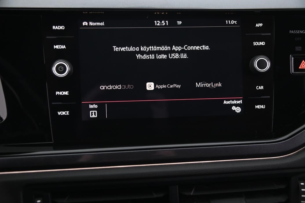 VOLKSWAGEN Polo 2018