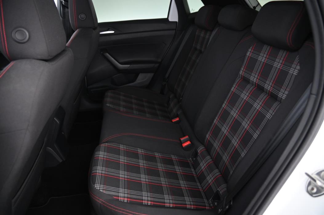 VOLKSWAGEN Polo 2018