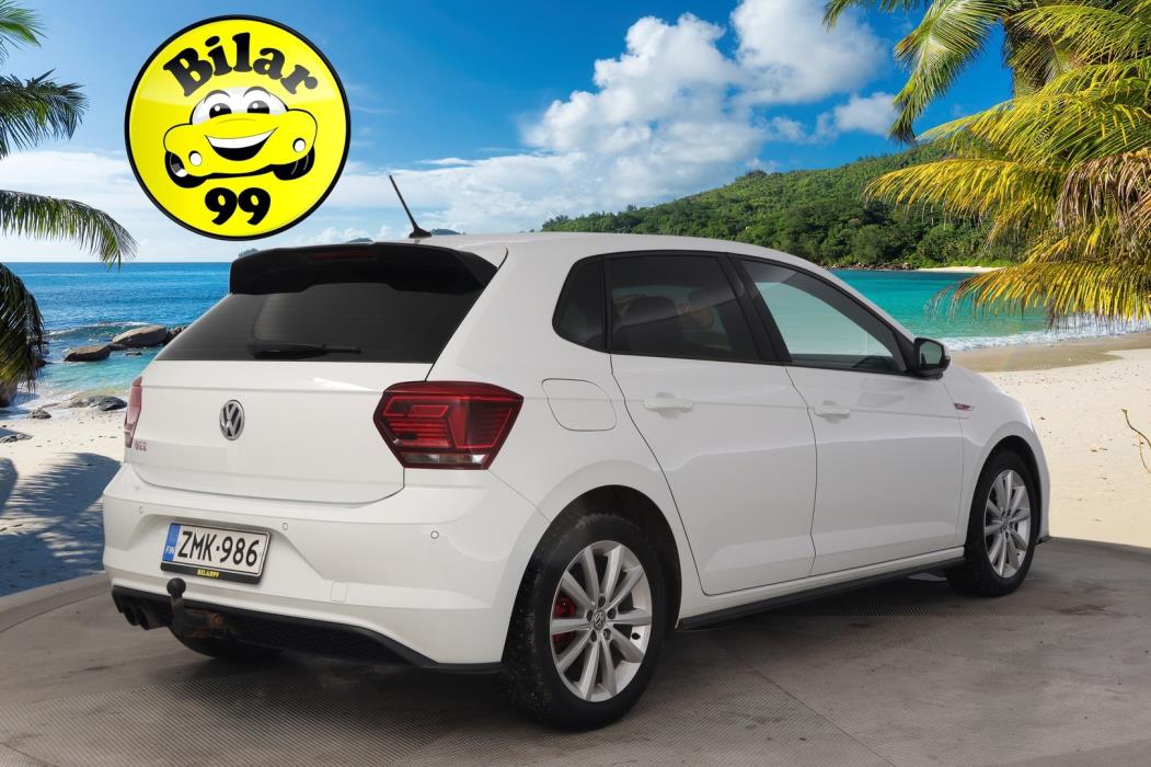 VOLKSWAGEN Polo 2018