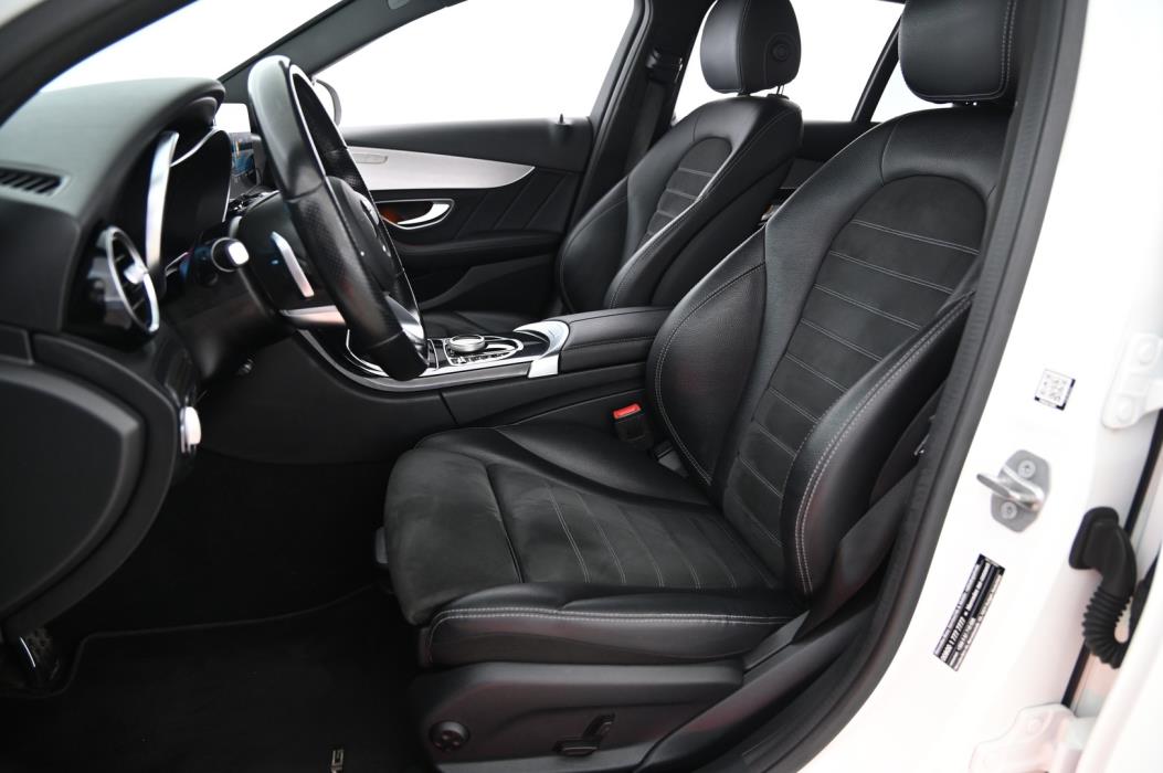 MERCEDES-BENZ C 2020