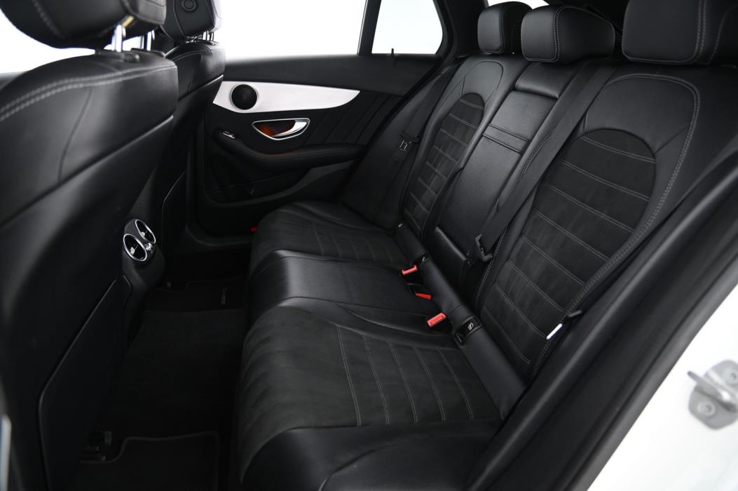 MERCEDES-BENZ C 2020