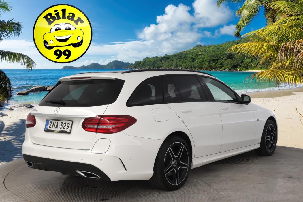 MERCEDES-BENZ C 2020