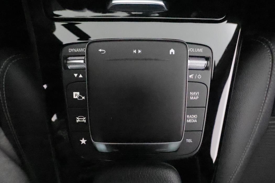 MERCEDES-BENZ CLA 2020