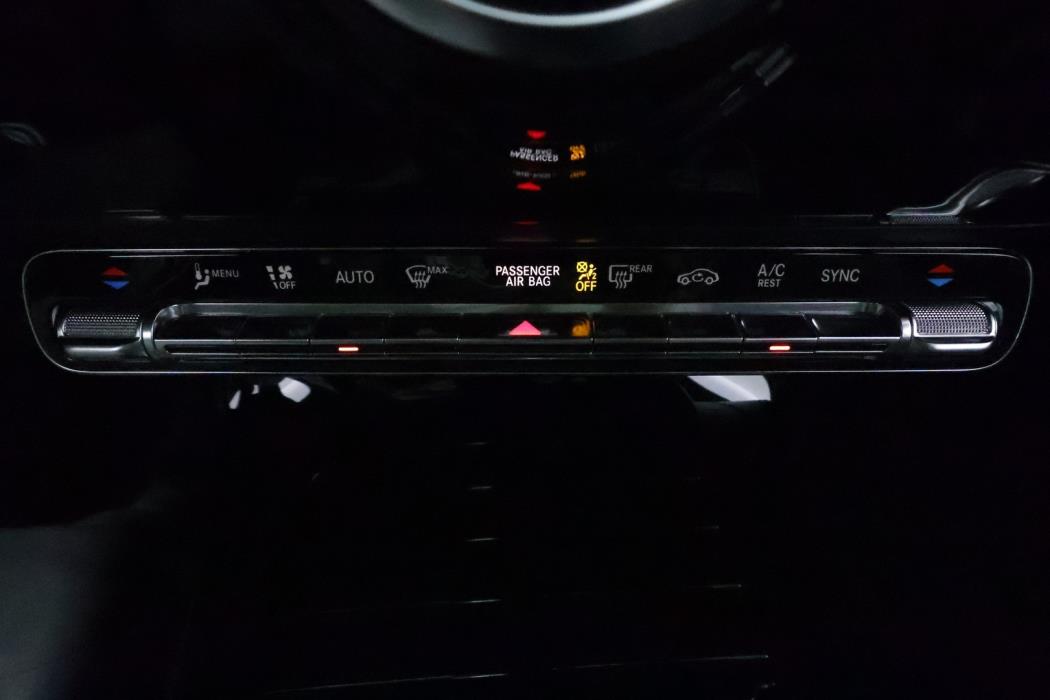 MERCEDES-BENZ CLA 2020