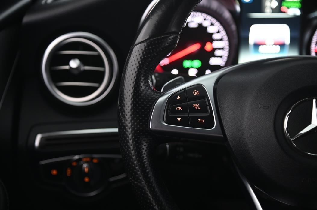 MERCEDES-BENZ GLC 2018
