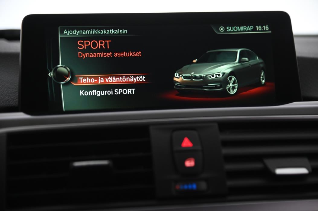 BMW 330 2017