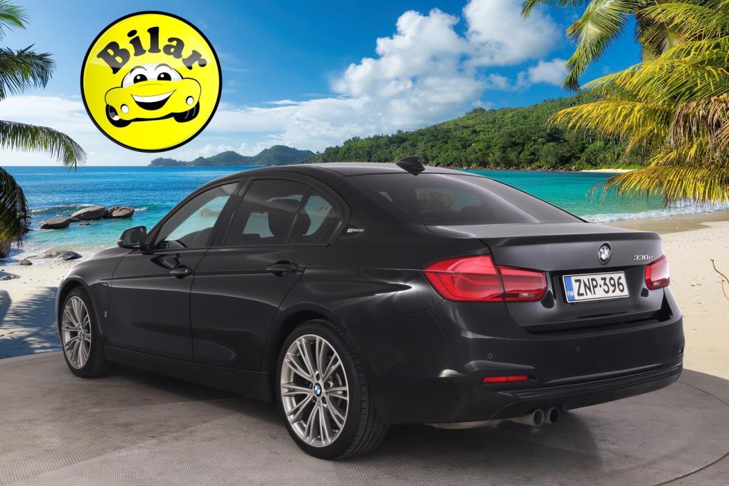 BMW 330 2017