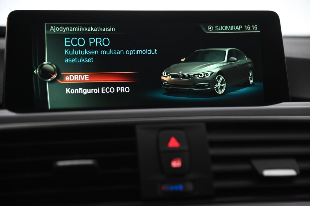 BMW 330 2017