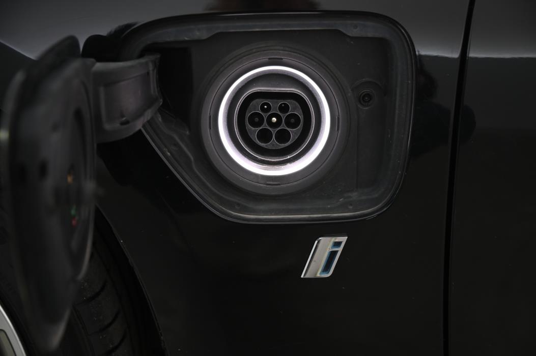 BMW 330 2017