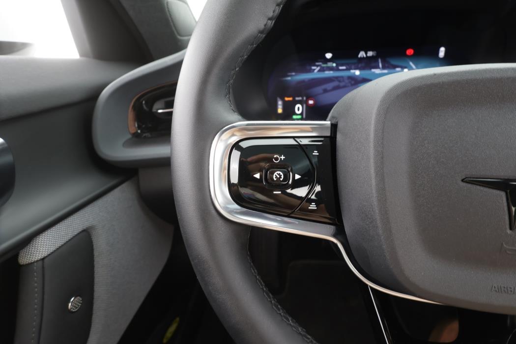 POLESTAR 2 2023