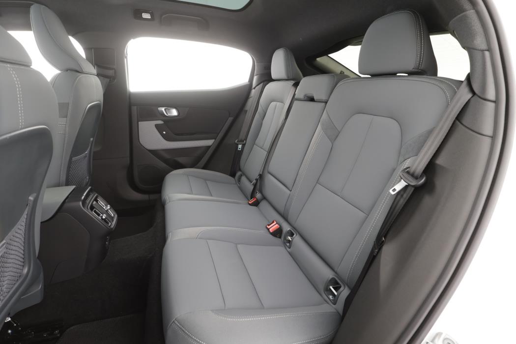 POLESTAR 2 2023