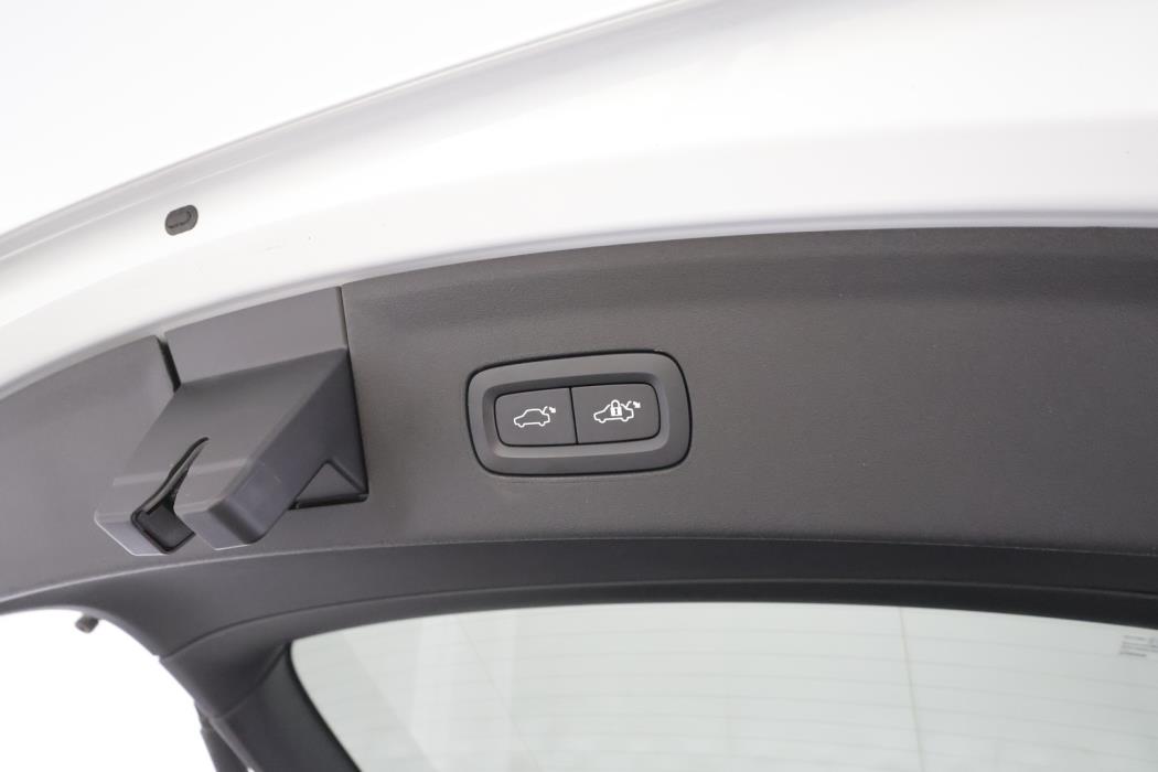 POLESTAR 2 2023