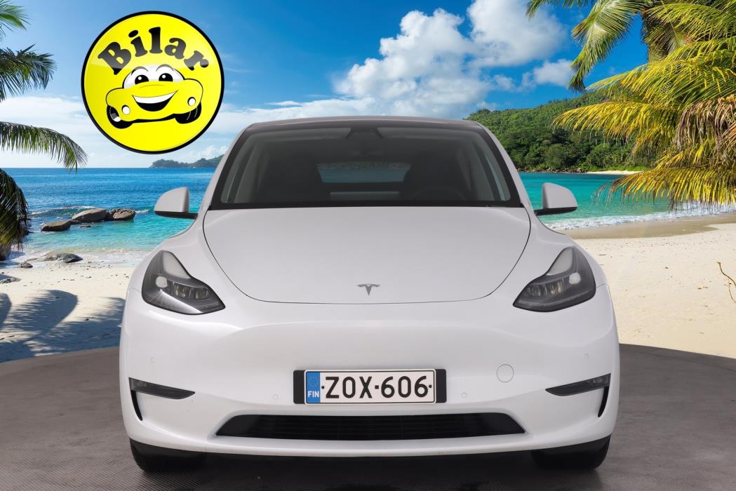 TESLA Model Y 2022