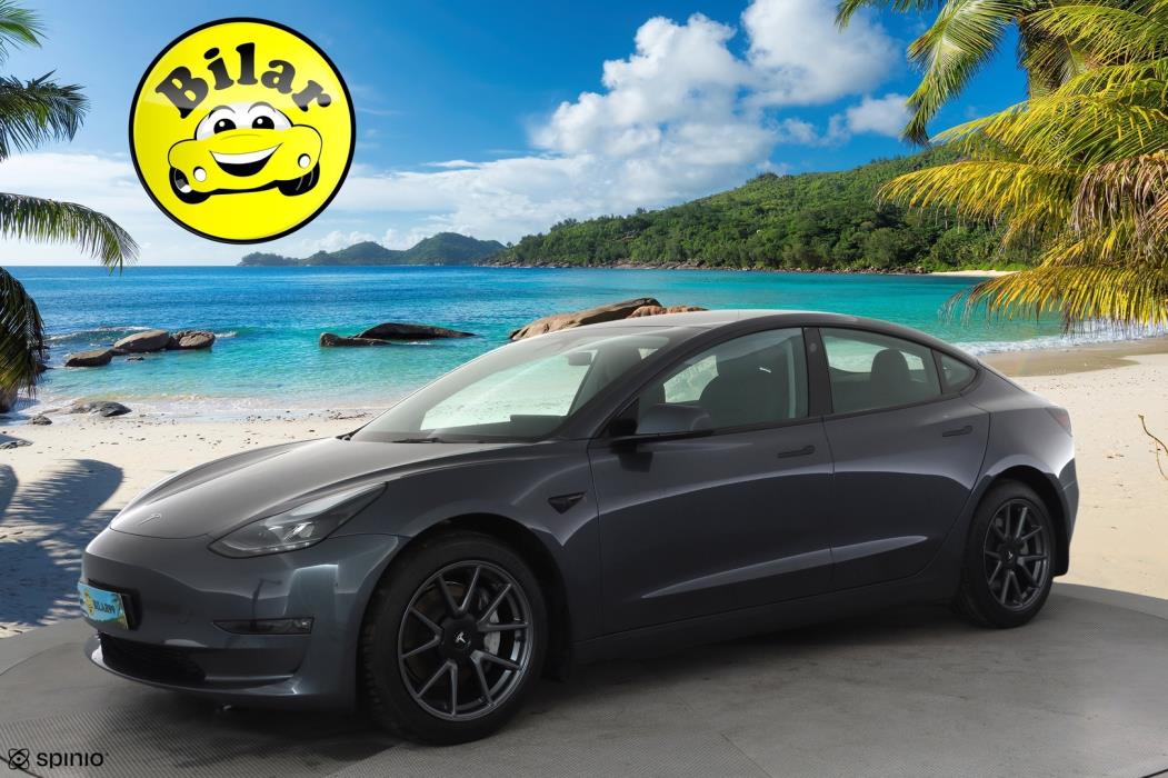 TESLA MODEL 3 2022