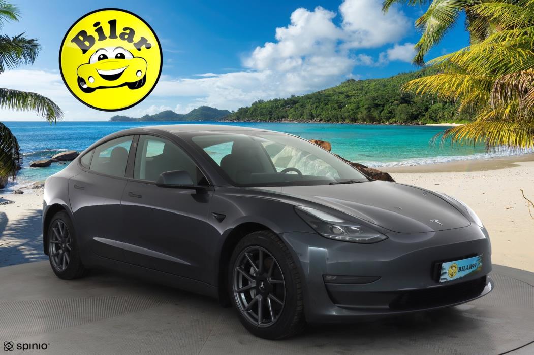 TESLA MODEL 3 2022