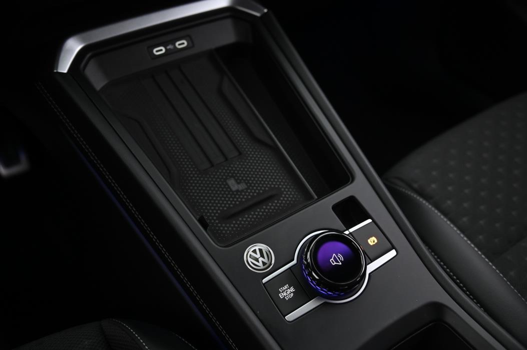 VOLKSWAGEN T-Roc 2026