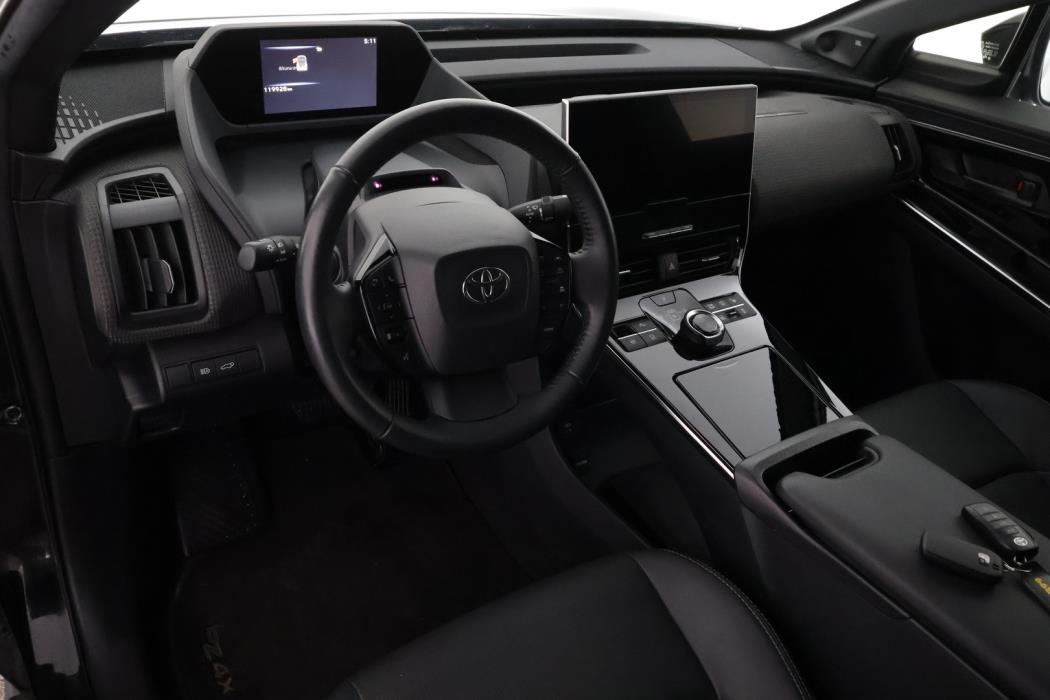 TOYOTA BZ4X 2023