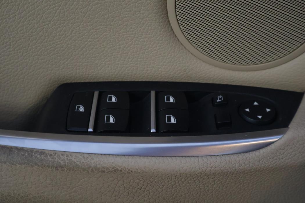 BMW 530 2011