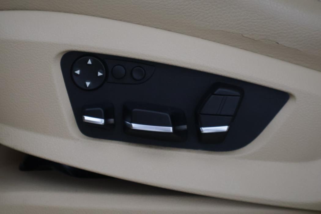 BMW 530 2011