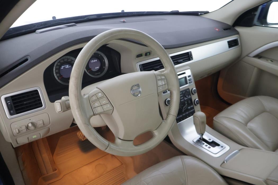 VOLVO XC70 2009