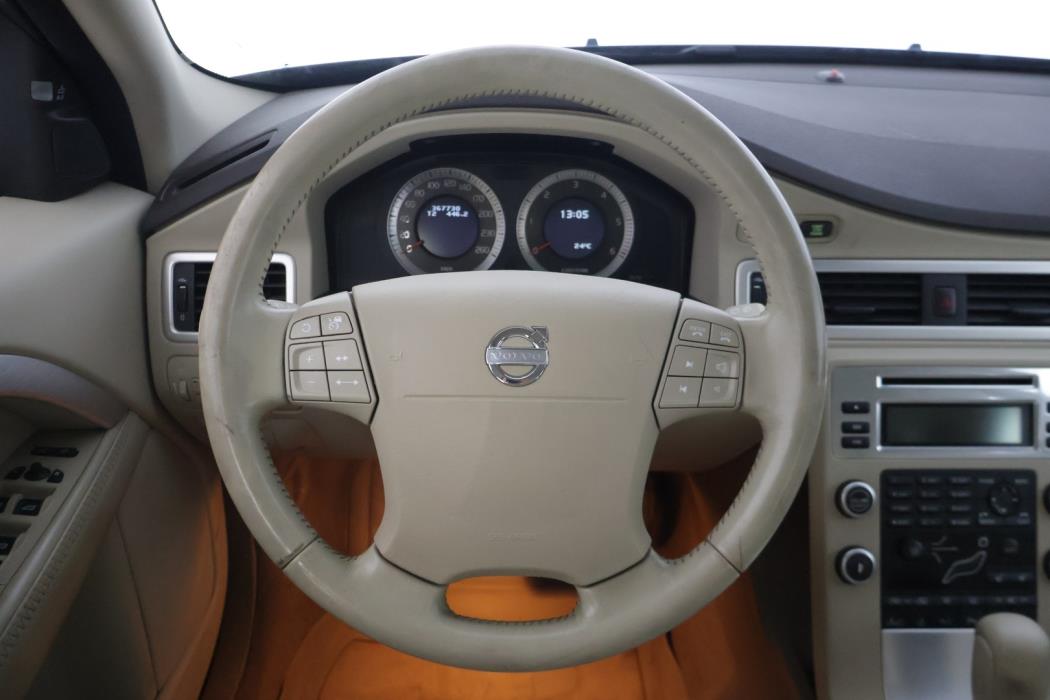 VOLVO XC70 2009