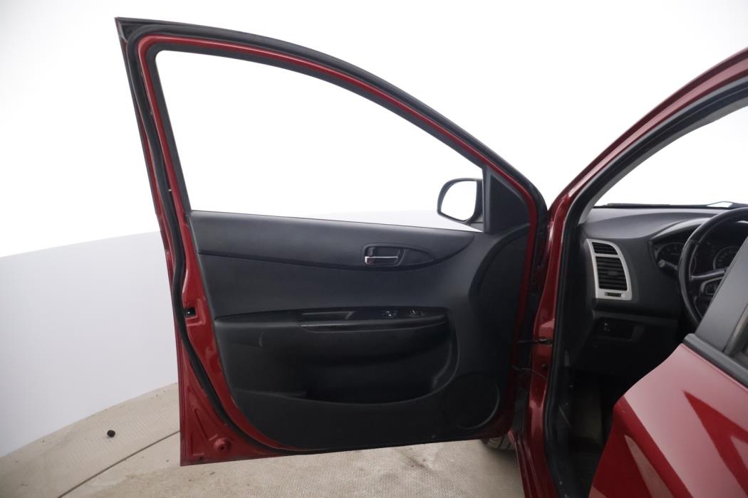 HYUNDAI i20 2009