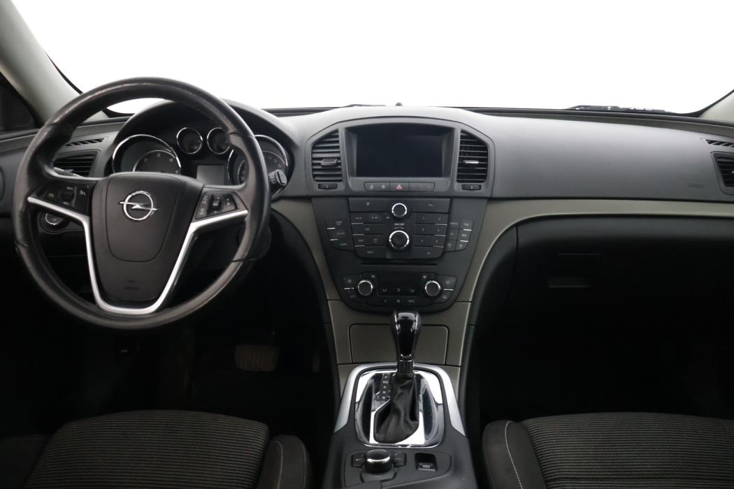 OPEL Insignia 2013