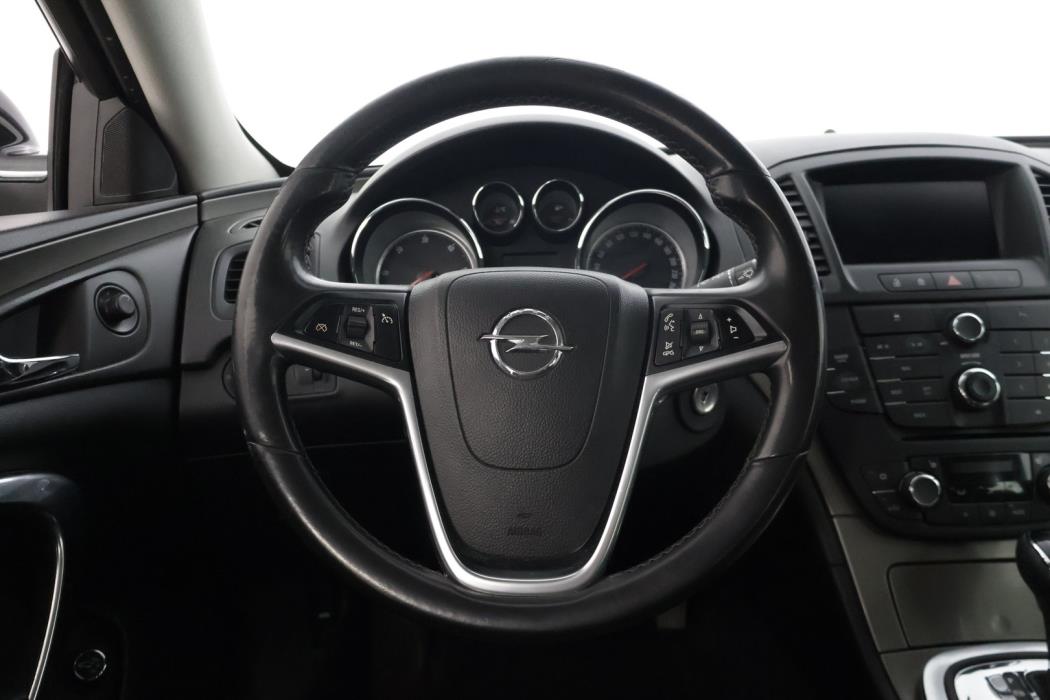 OPEL Insignia 2013