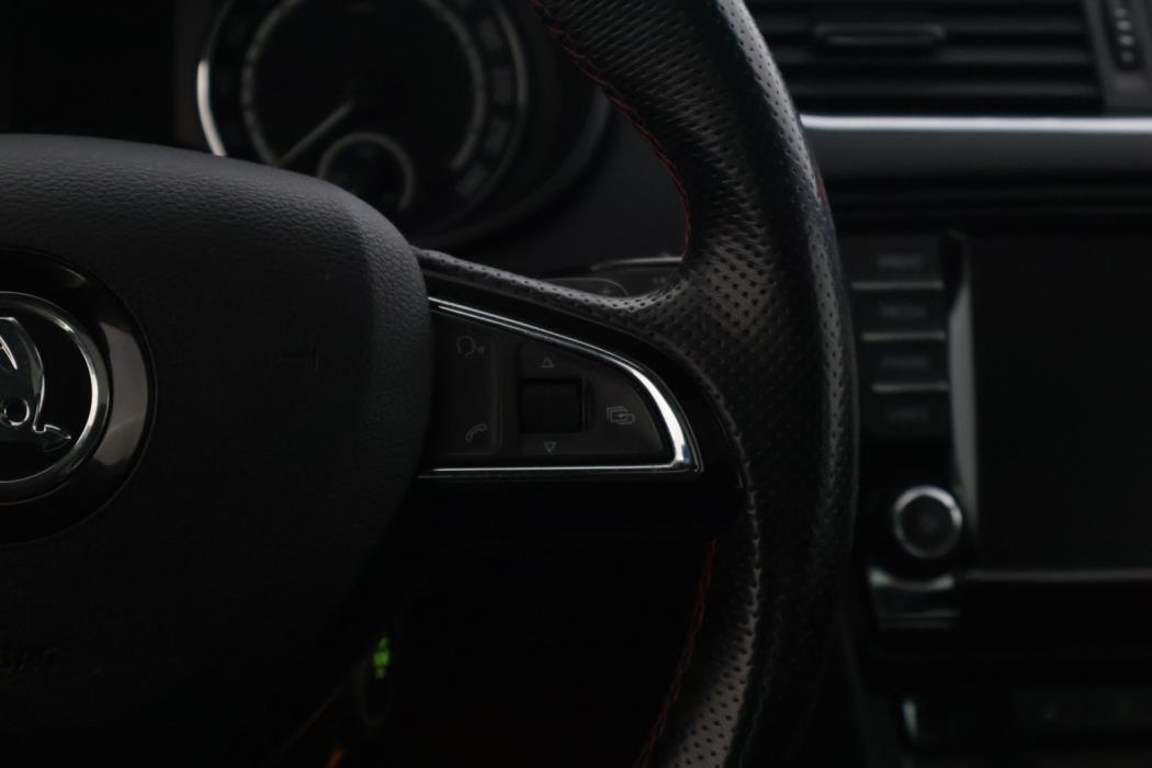 SKODA Octavia 2014