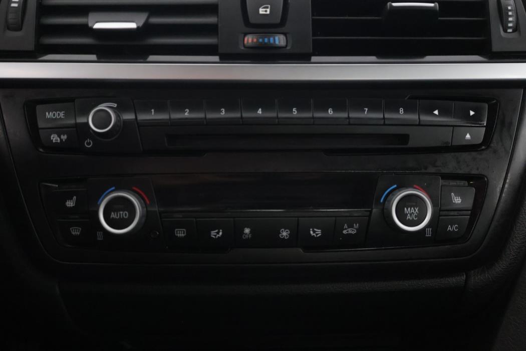 BMW 320 2015