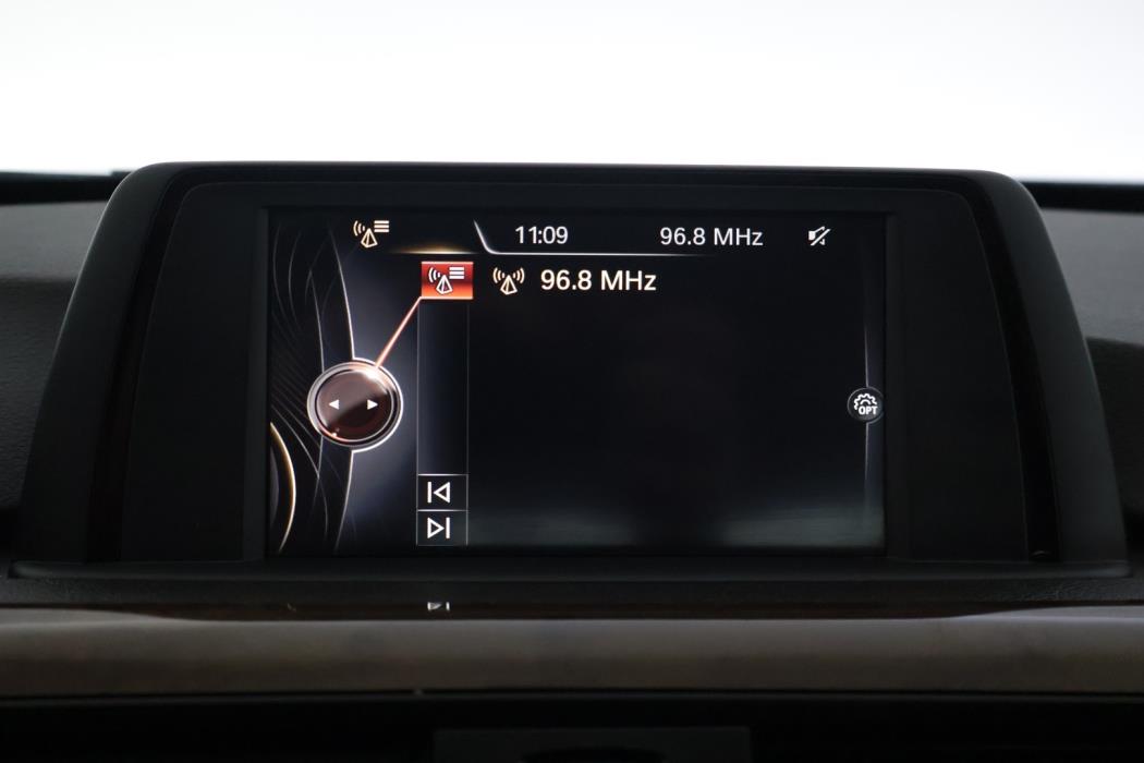 BMW 320 2015