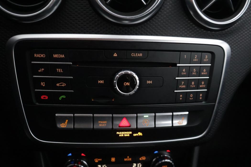 MERCEDES-BENZ A 2018