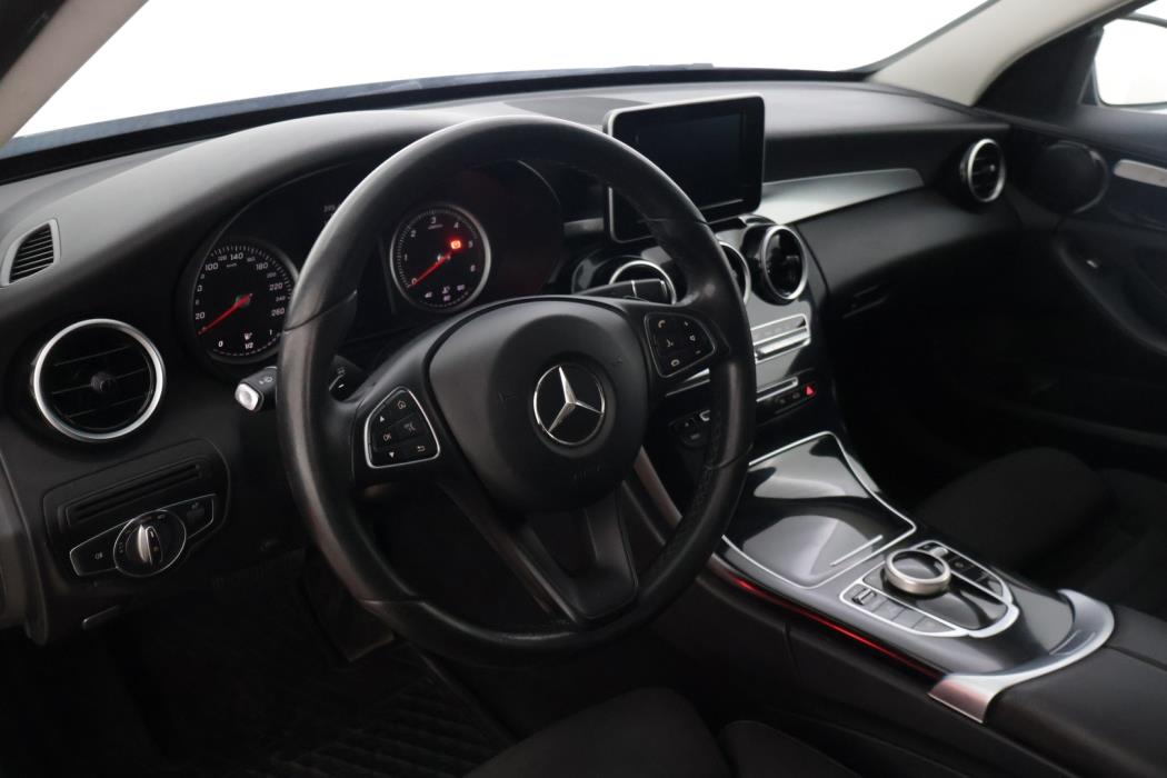 MERCEDES-BENZ C 2017