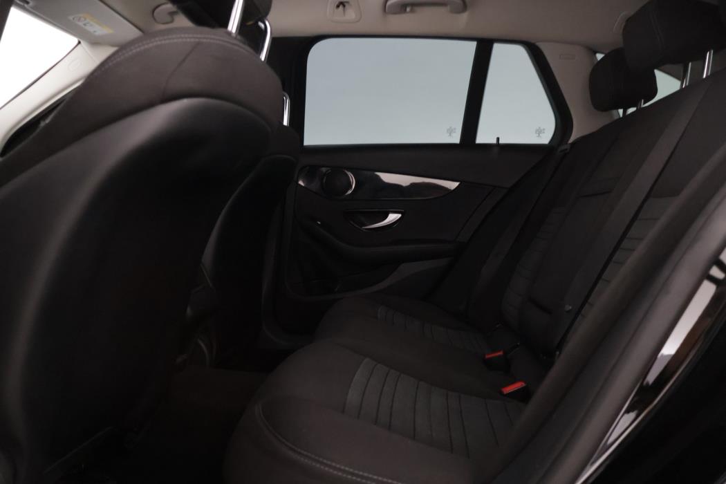 MERCEDES-BENZ C 2017