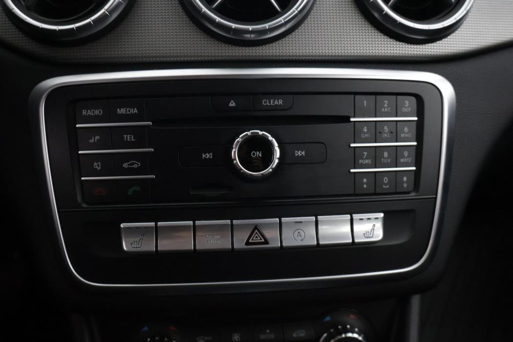 MERCEDES-BENZ CLA 2017