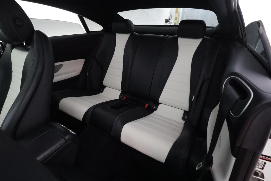 MERCEDES-BENZ E 2017