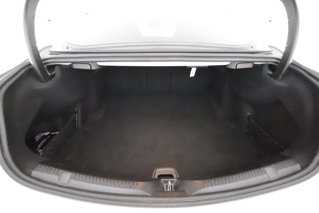 MERCEDES-BENZ E 2017