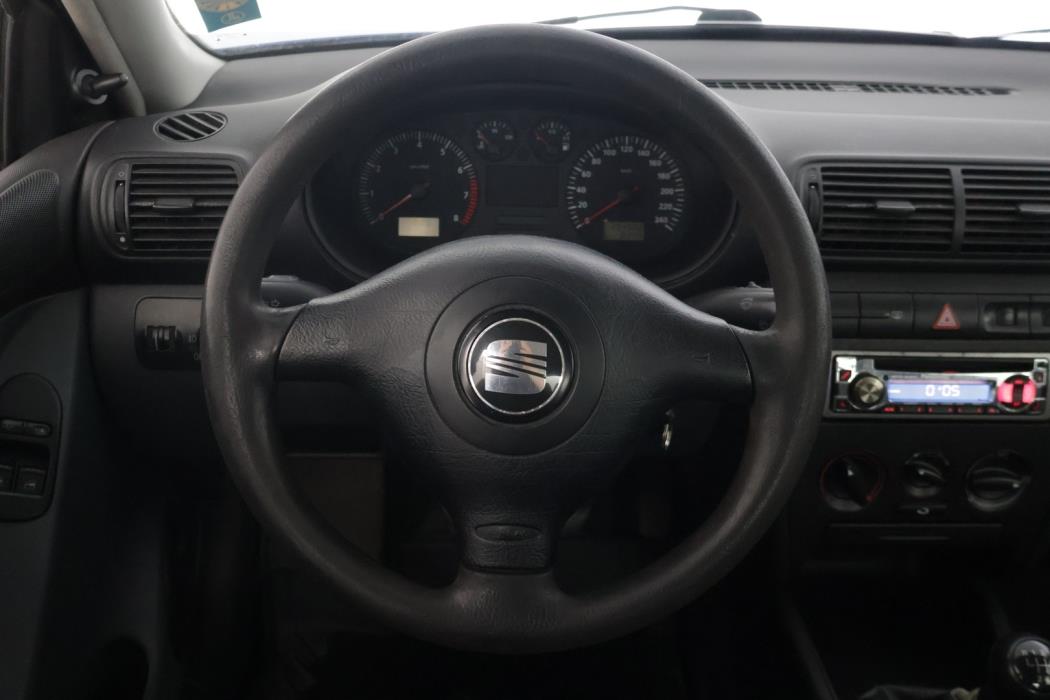 SEAT Leon 2001